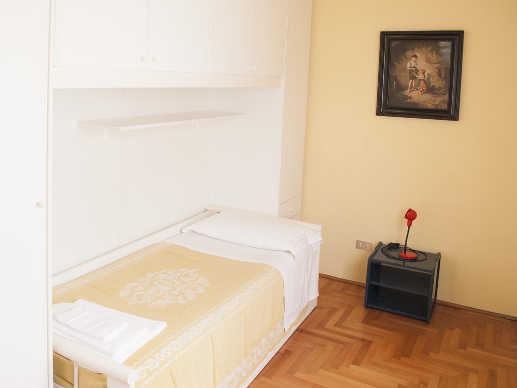 Appartamenti Le Mongolfiere Male Exterior photo